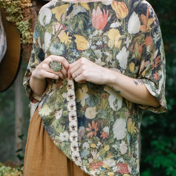 NWT Market of Stars I Dream In Flowers Luxe Bamboo Tee Floral Print S/M - Picture 3 of 12